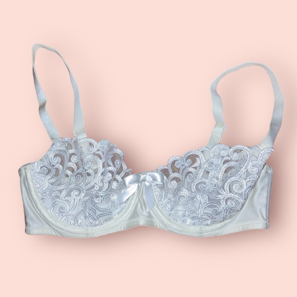 Vintage White Bra